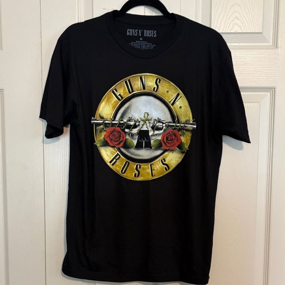 ❤️Guns N' Roses Men’s Women’s Unisex Black Graphic Band Tshirt Medium NWOT